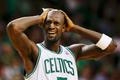 Bostonský Kevin Garnett v šestém zápase finále Východní konference NBA s Miami