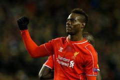EL, Football - Liverpool: Mario Balotelli slaví gól