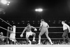 Video celého zápasu George Foreman vs. Joe Frazier I.