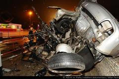 Nehoda porsche v Praze