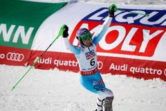 Strachová po deseti letech znovu žije v době bronzové