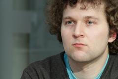 Trochu se bojím syna v Norsku vychovávat, říká otec