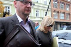 Soud s Nečasovou a exšéfy rozvědky