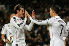 Bale a Cristiano Ronaldo slaví gól Realu