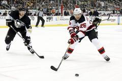 Patrik Eliáš v zápase proti Pittsburghu