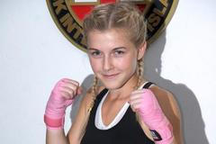 Česká boxerka Fabiana Bytyqi