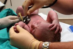 Úprava genů je revolucí v léčbě dědičných chorob, říká Čech z týmu nominovaného na Nobelovu cenu