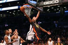 NBA, Golden State - Brooklyn: Harrison Barnes (40) - Mason Plumlee (1)