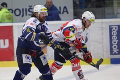 Hit Ryana Hollwega na Jiřího Cetkovského