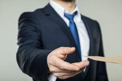 Korupce, úplatek, ilustrační foto