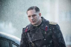 Tom Hardy ve filmu Dítě číslo 44