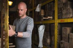 Designér trofeje pro Tour de France Peter Olah