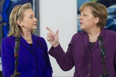 Hillary Clintonová a Angela Merkelová