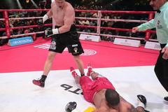 POVĚTKIN - PEREZ KNOCKOUT