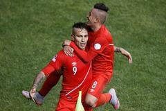 Copa América: Peru - Bolívie 3:1, hattrick Guerrera