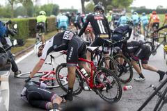 Giro d'Italia 2015 - hromadný pád ve 13. etapě