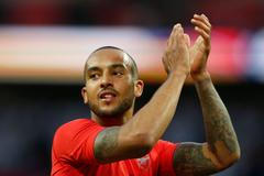 Theo Walcott slaví postup Arsenalu v poháru