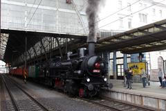 Obrazem: Historický legionářský vlak projezdil celé Česko