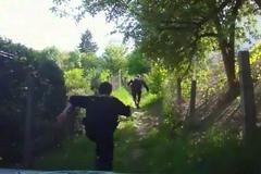 Policejní honička s motorkářem