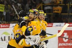 ELH, finále, Litvínov-Třinec: Pavel Francouz a Jiří Gula