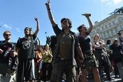 Demonstrace za Cibulku