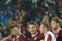 Hádka Karel Piták vs. Lukáš Vácha po derby 2015