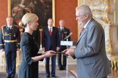 Miloš Zeman jmenuje Kateřinu Valachovou ministryní školství