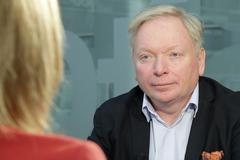 Hrdiny strašně potřebujeme, říká otec Ceny Arnošta Lustiga