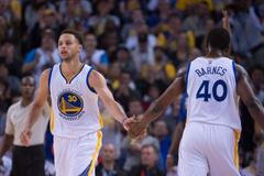 Stephen Curry a Harrison Barnes (Golden State Warriors)