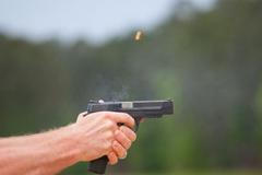 Zbraň, zbraně, držení zbraní, střelba, pistole, vrah, vražda, kriminalita, ilustrační foto