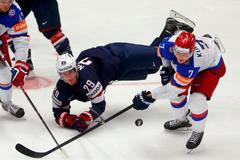 MS 2015: USA - Rusko: Brock Nelson - Dmitrij Kulikov