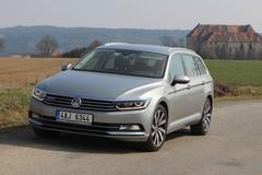 VW Passat 2015 - čelní