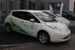 Nissan Leaf Trend Park