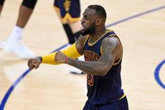 NBA: Playoffs-Cleveland Cavaliers at Golden State Warriors (LeBron James)