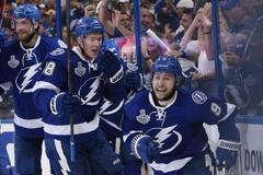 2. finále Stanley Cupu: Tampa vs. Chicago