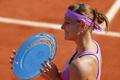 French Open 2015: Lucie Šafářová po finále s trofejí