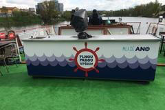 Parník, kde vzniklo Mladé ANO