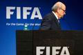 FIFA má mafiánské rysy, Blatter byl hybatelem, říká novinář