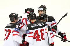 MS v hokeji: Lotyšsko vs. Kanada: radost Kanady