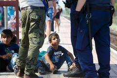 Syrští uprchlíci na hraničním přechodu Hegyeshalom