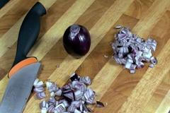 Tipy a triky: Krájení cibule