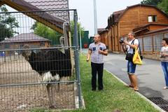 Obrazem: Z rezidence exprezidenta je oblíbený cíl Ukrajinců