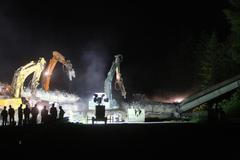 Dálnice D1 - bourání 1.mostu