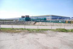 sklad Amazon Dobrovíz duben 2015