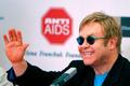 Elton John chtěl adoptoval HIV pozitivného chlapce z Ukrajiny