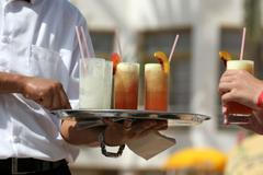 Číšník, ilustrační foto