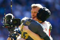 Petr Čech v anglickém superpoháru 2015