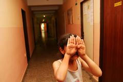 Z dvaceti tisíc dětí možná budou bezdomovci, už nemůžeme zavírat oči, říká Lesák