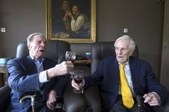 Nejstarší dvojčata na světě, 102letí Belgičané Pieter a Paulus Langerockovi