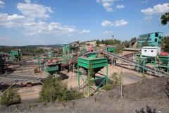 Haldy po těžbě uranu na Příbramsku